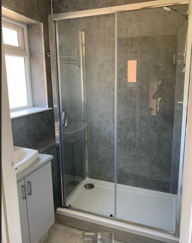Large 2-Bedroom Maisonette With Free Parking Twickenham Ngoại thất bức ảnh
